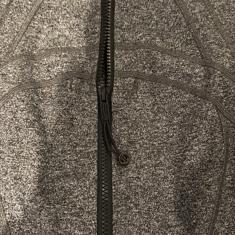 LULULEMON Define Jacket - Picture 2 of 4